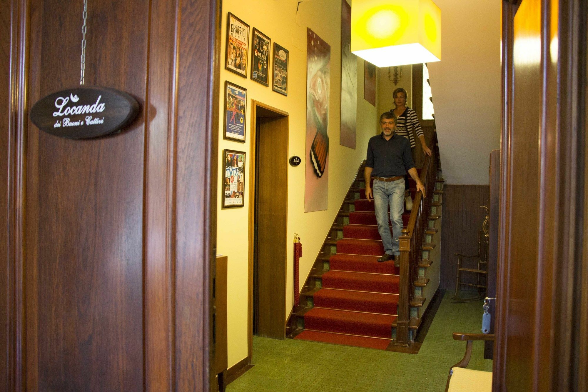 Locanda Dei Buoni E Cattivi Couette-café Cagliari